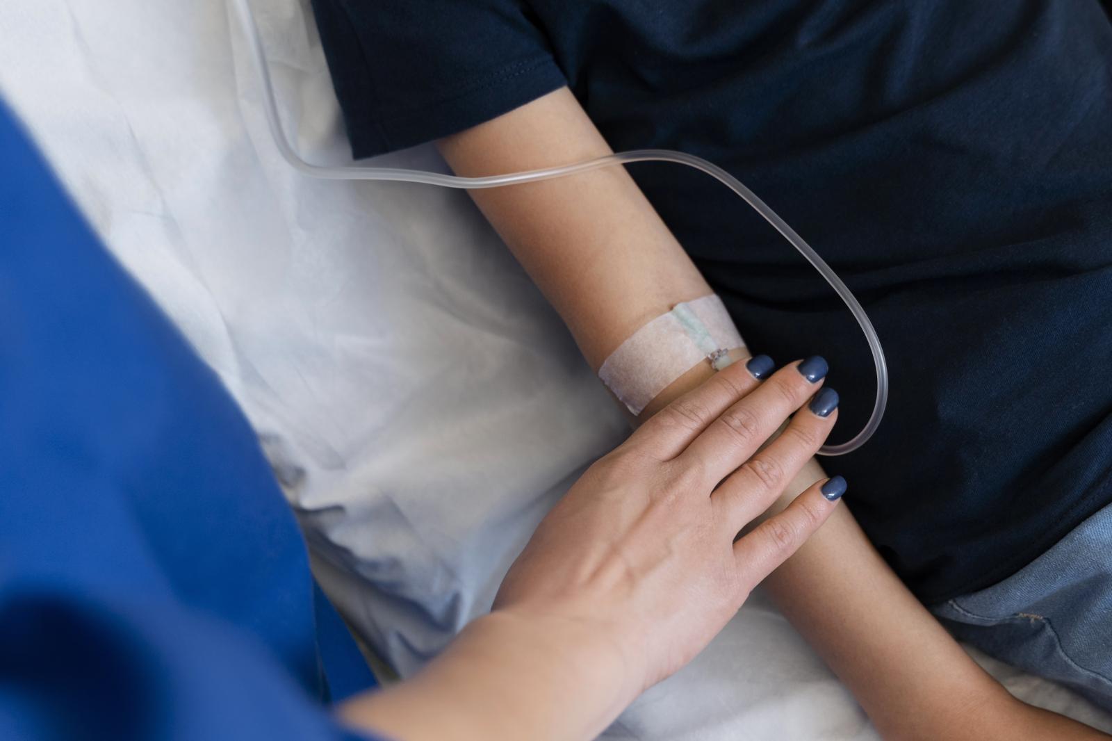 Infus Albumin: Kegunaan, Efek Samping, dan Kisaran Harga